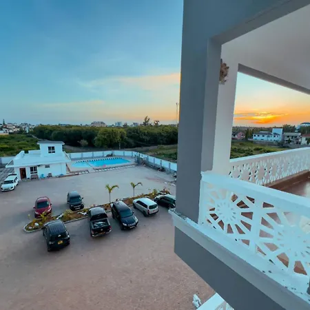 Kezmo Paradise Mombasa Exterior photo